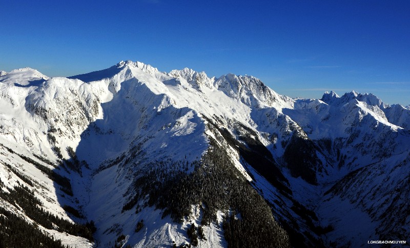 Challenger IV, Mt Challenger, Crooked Thumb Peak, Phantom Peak