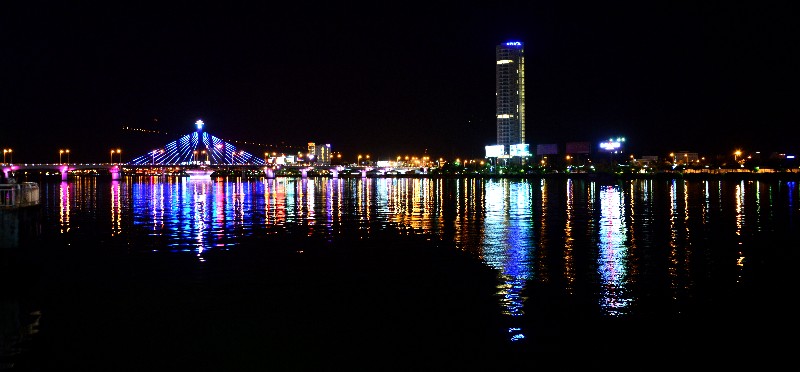 Song Han Bridge, Han River,Da Nang, Vietnam  
