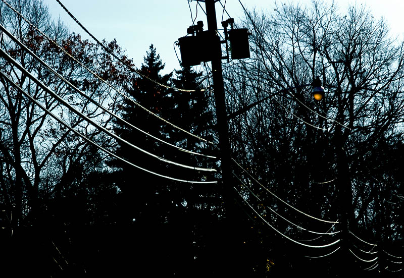 Singing Wires