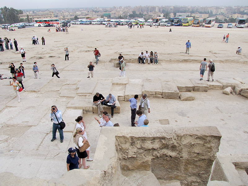 Theres Cairo in the background.