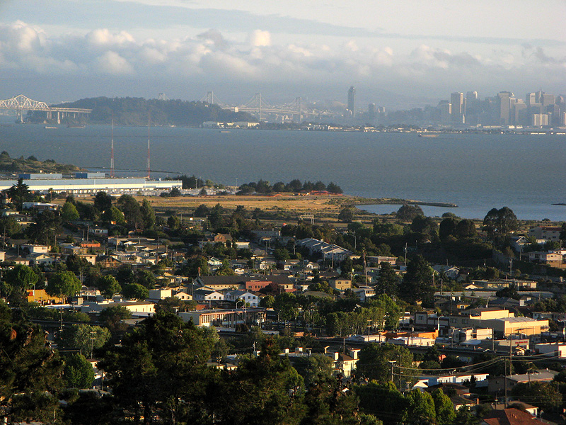 Closer look at San Francisco Bay Bridge, Treasure Island and the city