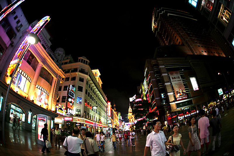 Nanjing Road in Shanghai (1)