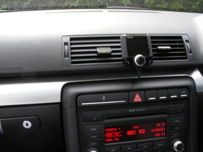 BLACK A4 TDI RADIO 07 REG.jpg