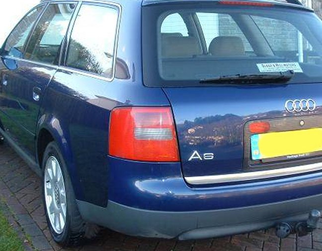 AUDI A6 BLUE R REG.jpg