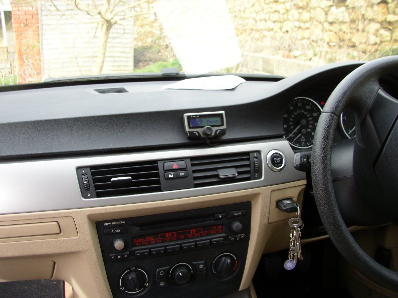 New BMW 3 series and Parrot CK3100.jpg
