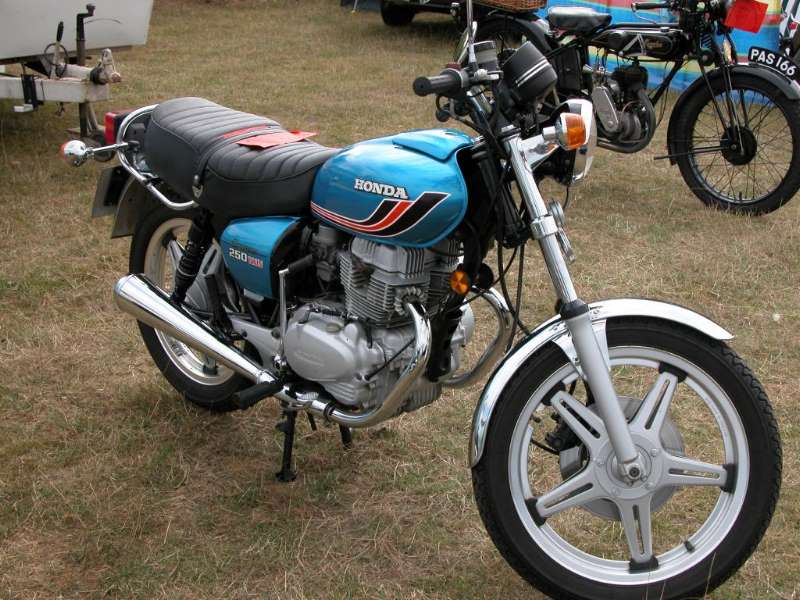 Honda 250 Twin
