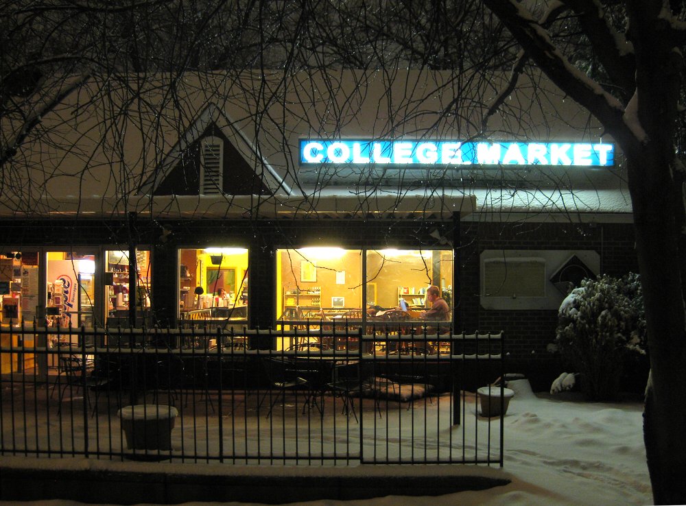Winter Night at College Market IMG_1102.JPG