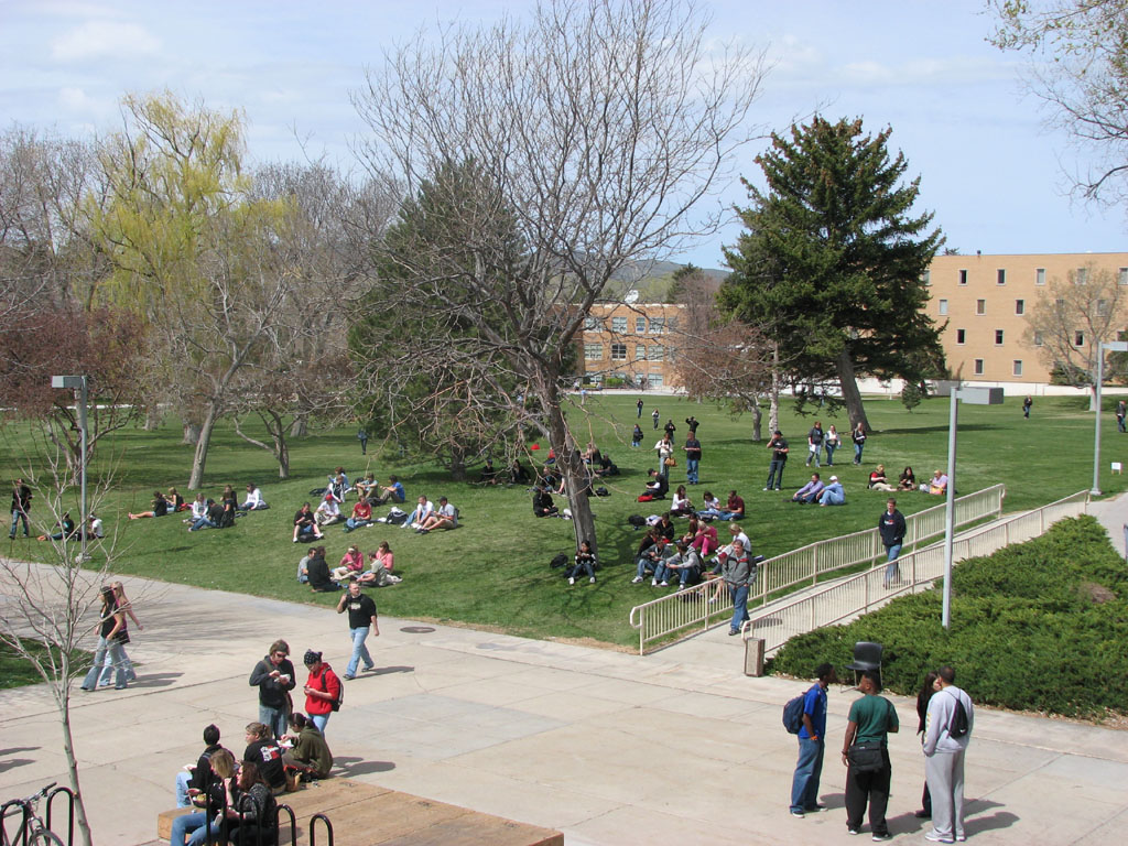 ISU Campus Spring Scene - during a performance of la musica latina smallfile IMG_2901.jpg