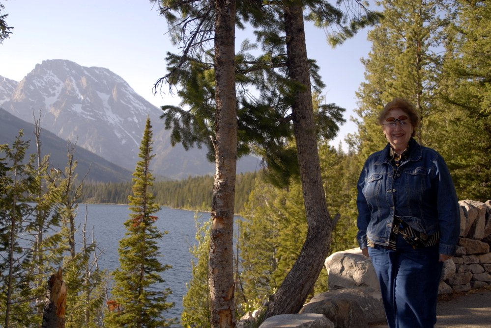 June Ross at String Lake in the Tetons _DSC0174.jpg