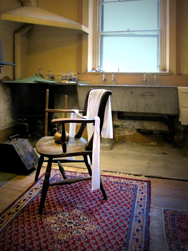 Sewing chair
