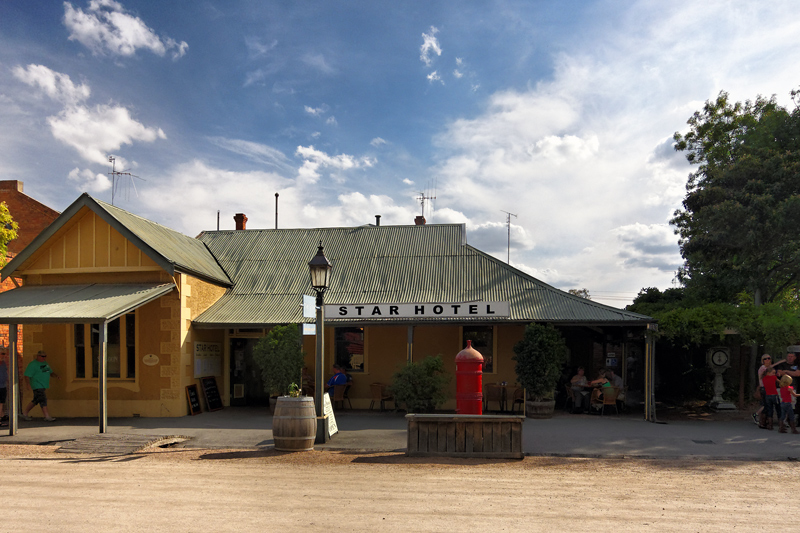 Star Hotel