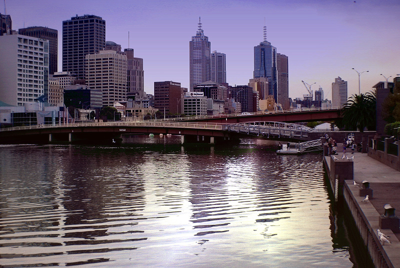 Melbourne in the evening