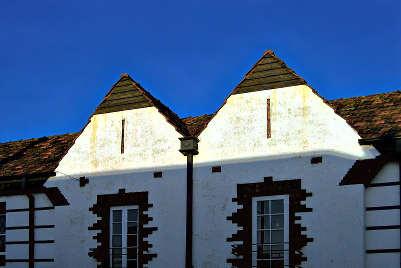 Sunlight Walls