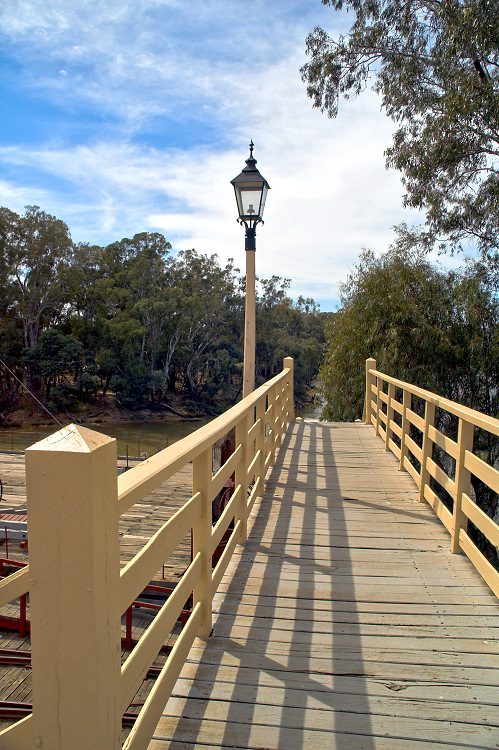 Foot bridge