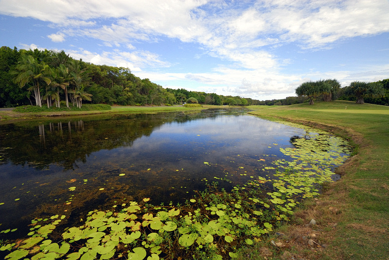 Hyatt Regency Lake - Coolum