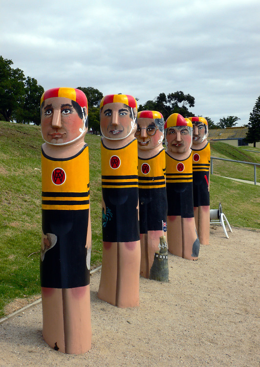 Lifesaver bollards