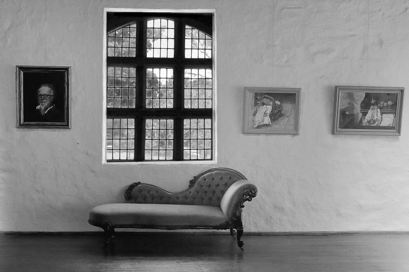 Lounge beneath the window