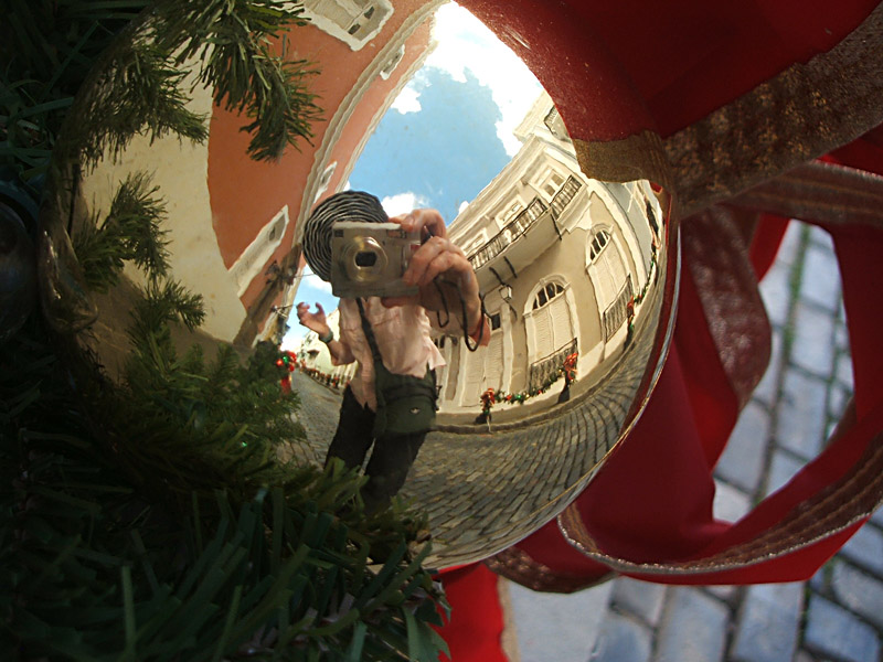 reflection, Plaza de Armas