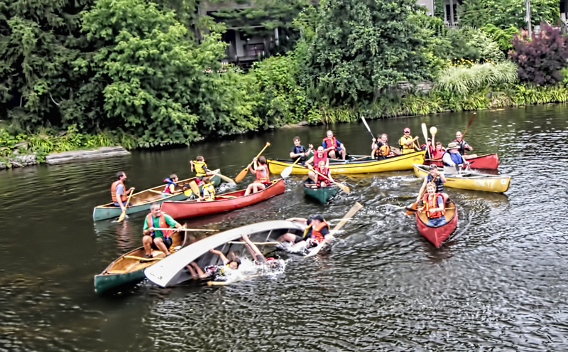 Canoe Hockey 