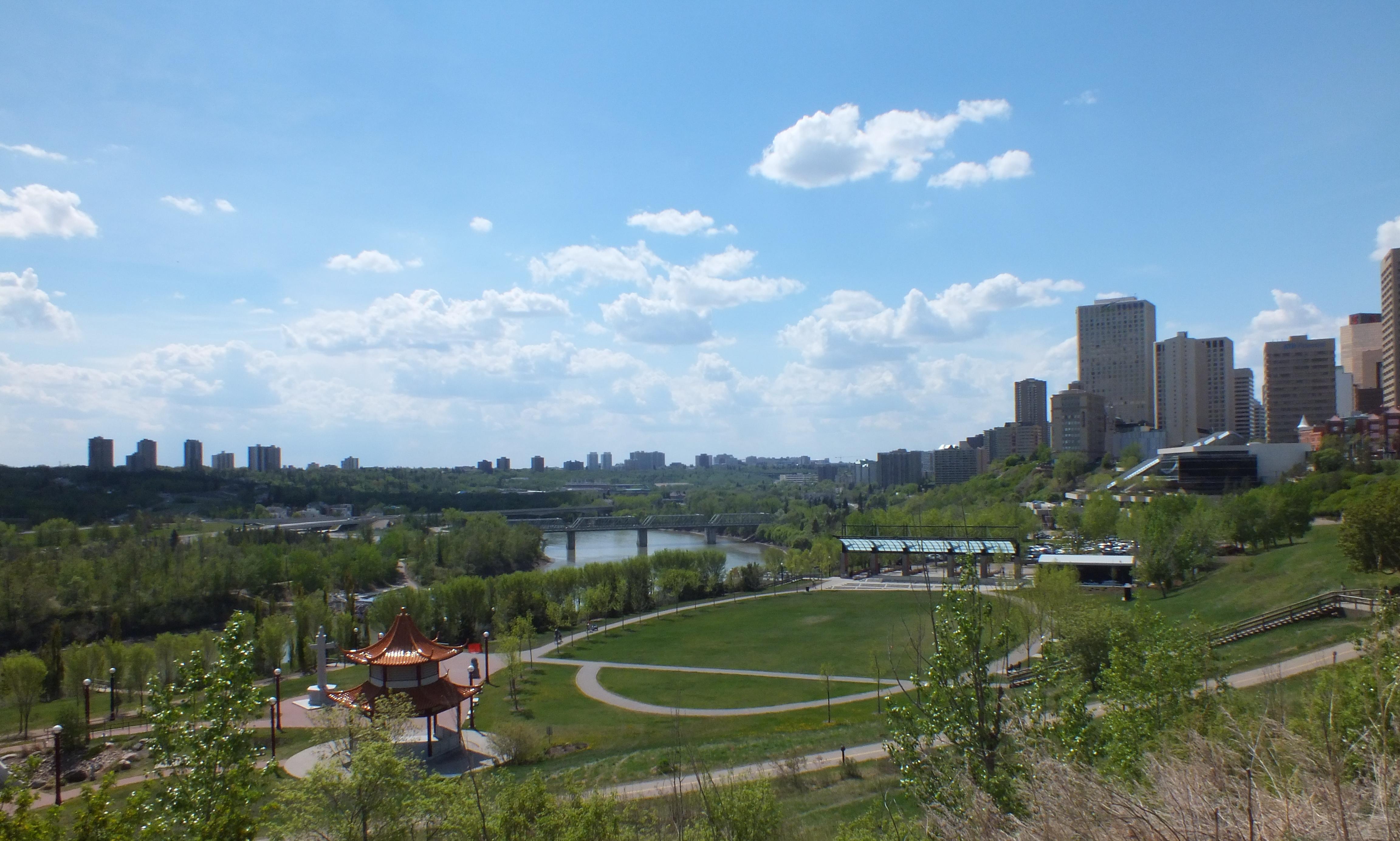 Louise McKinney park