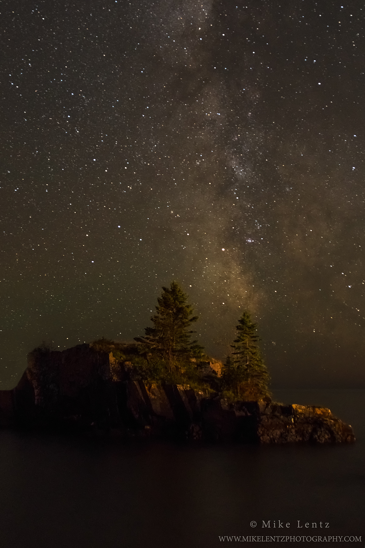 Hollow rock under the Milky Way