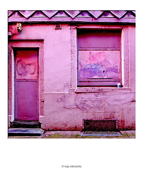 Wall Pink