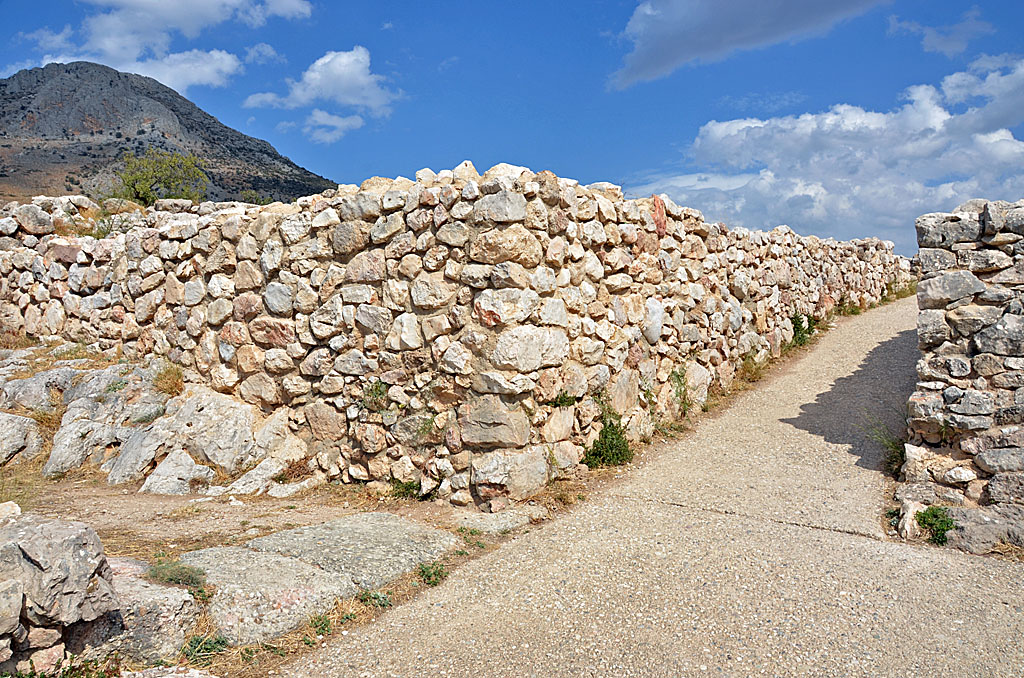 08_Mycenae Archaeological Site.jpg