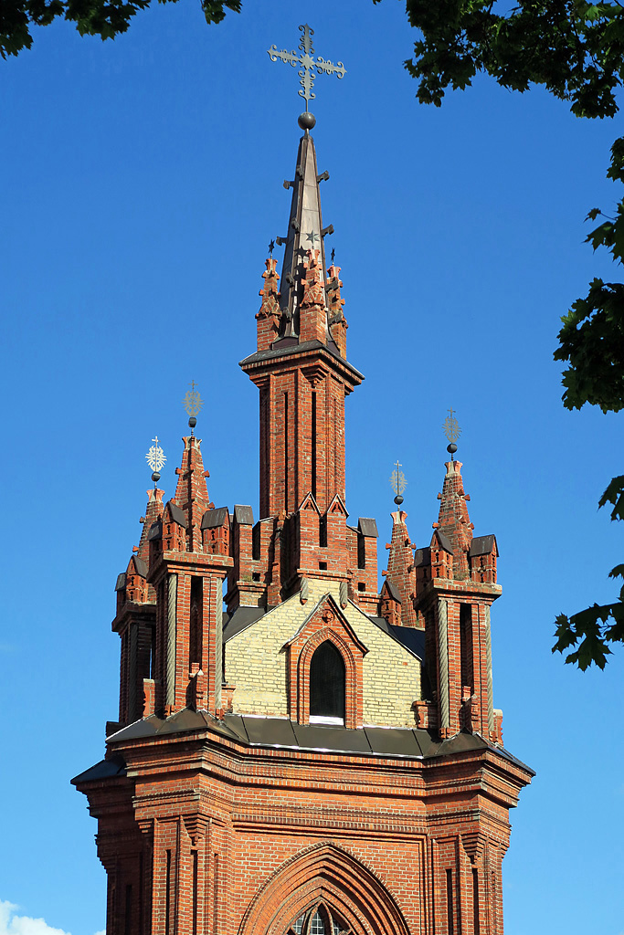 19_Church of St. Anne.jpg