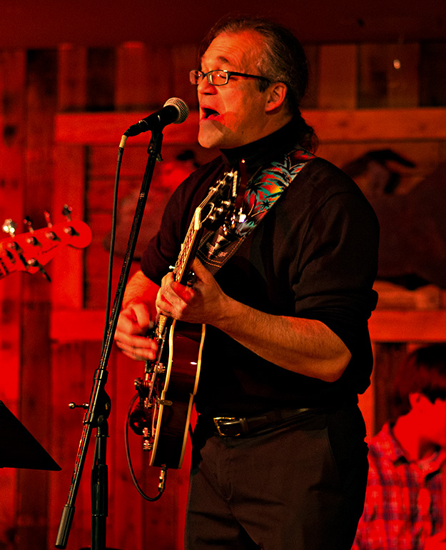 Bob Gagnon: Vocals; guitar - Small Change - Atwoods Tavern
