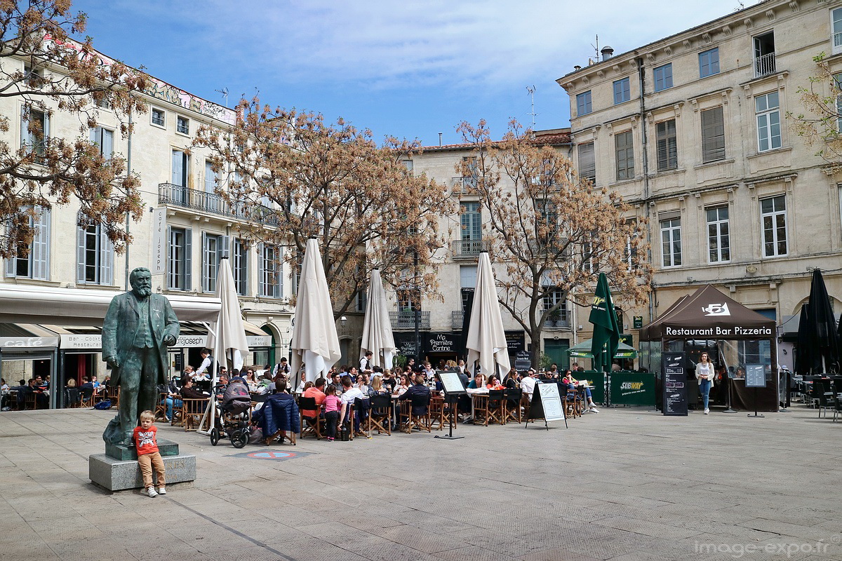 Place Jean JAURES