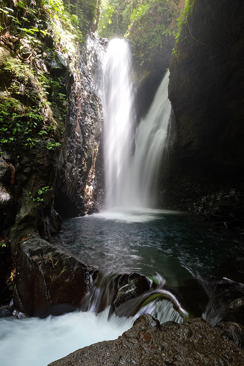 Air Terjun Gitgit twin waterfall