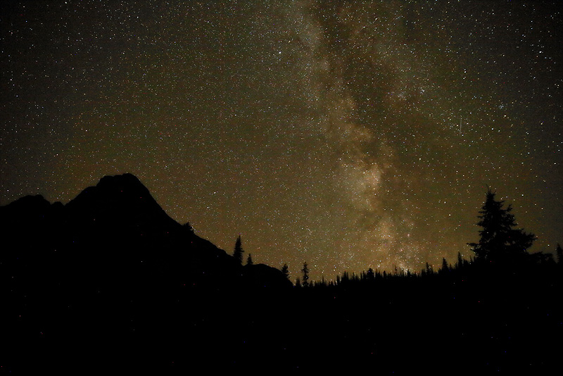 Lake OHara Night_32Q1076.jpg