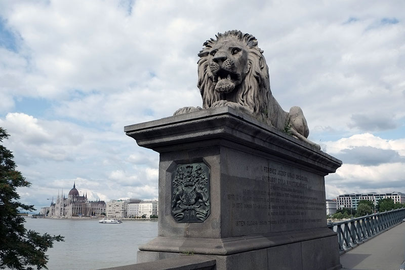 One of the guardian lions (with his tongue hidden)