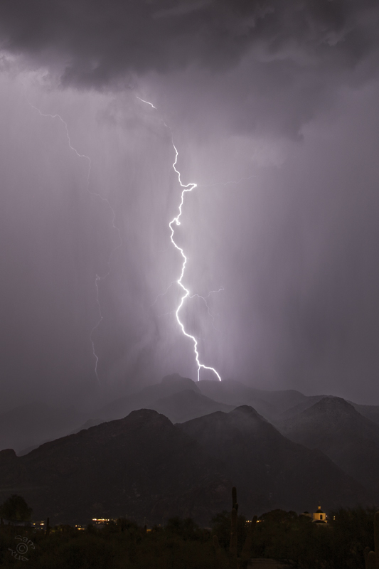 Catalina Foothills Lightning