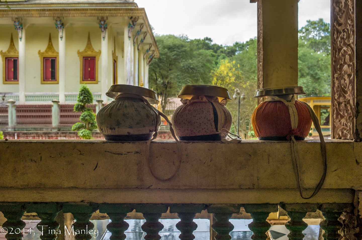 Alms Bowls
