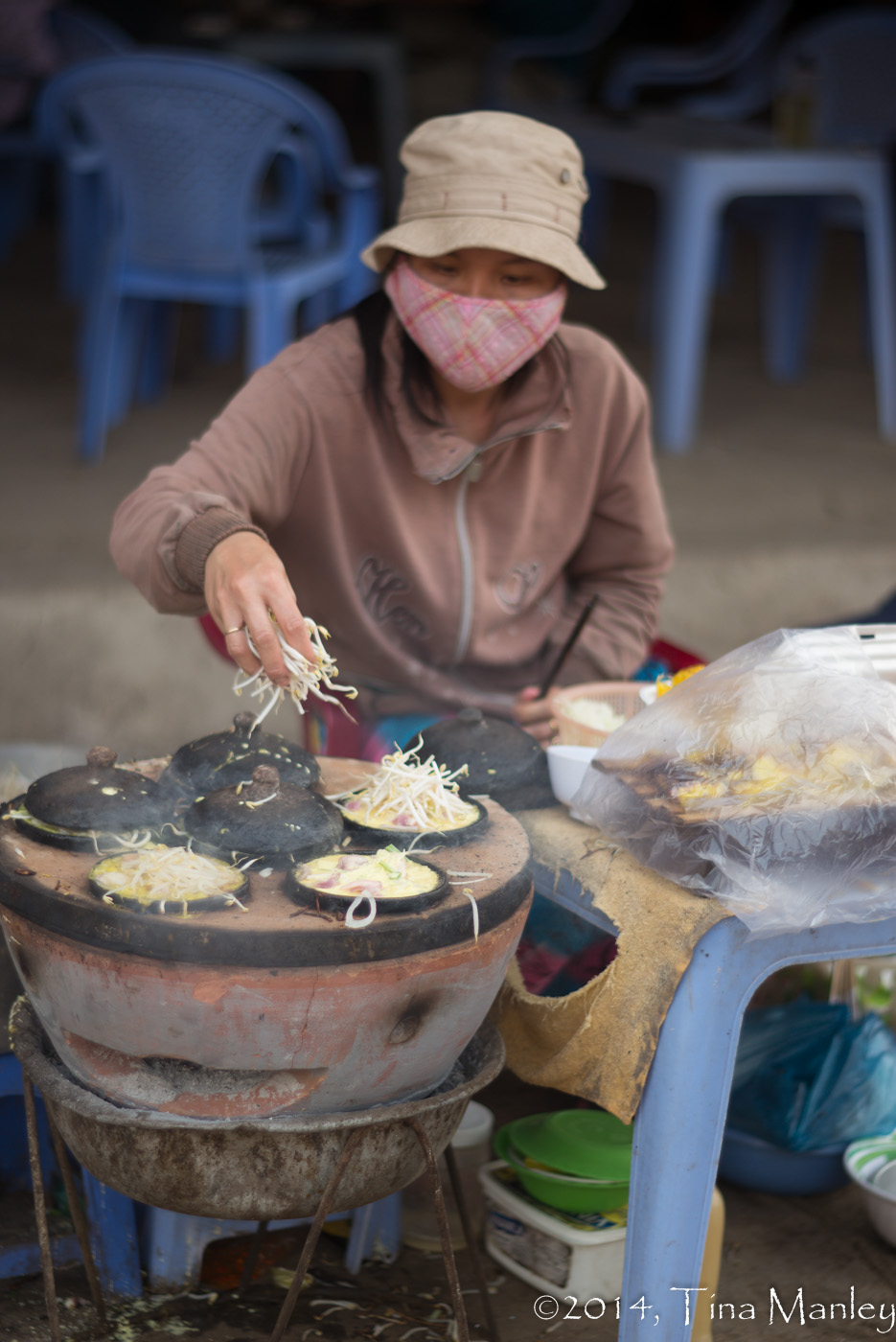 Making Banh Xeo, Vietnamese Pancakes