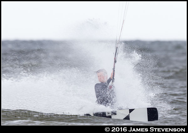 troon_kite_220.jpg