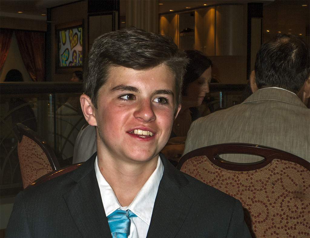 IMP0700-Max.jpg