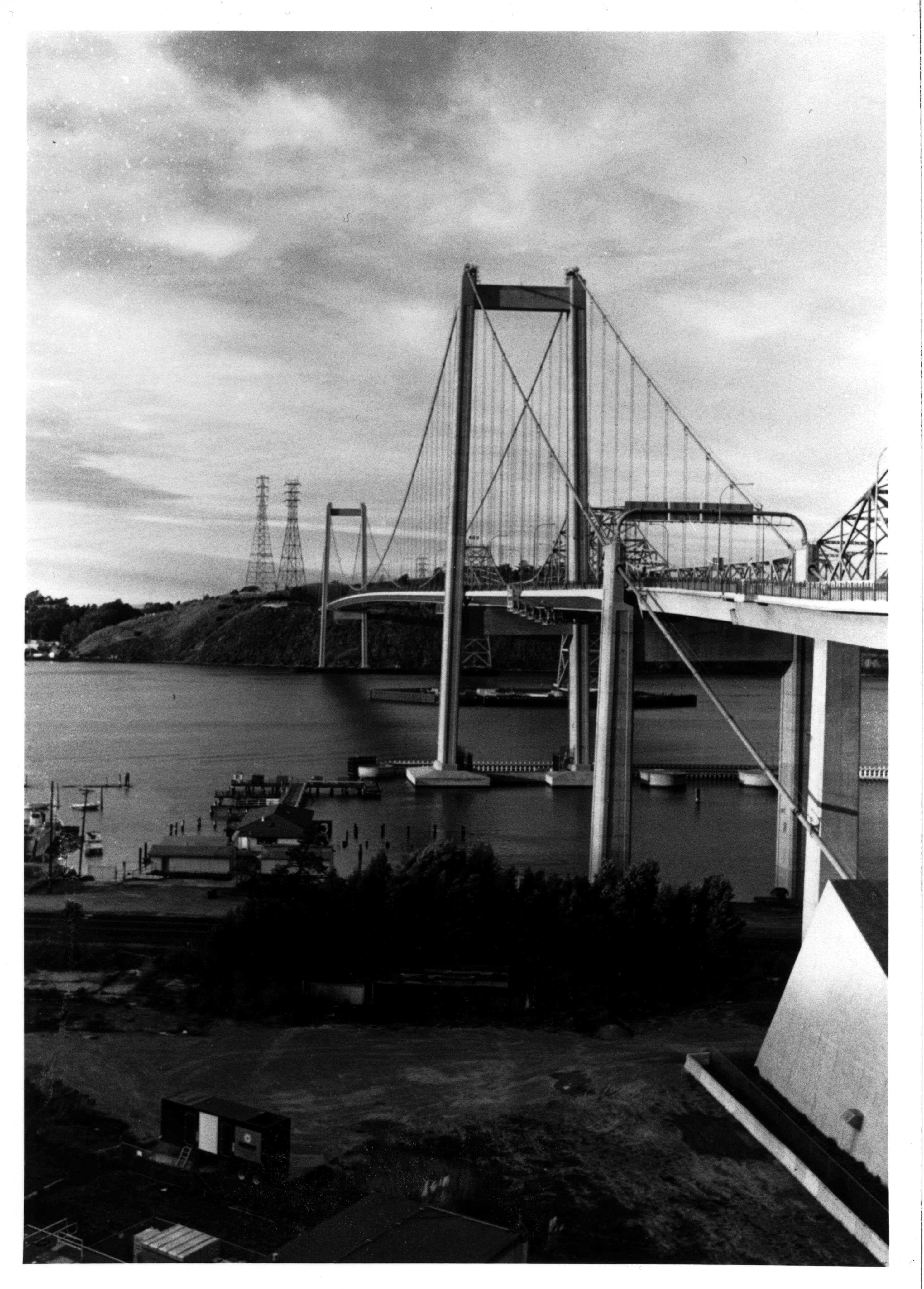 alfred_zampa_bridge.jpg