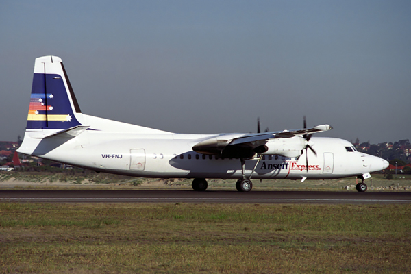 ANSETT EXPRESS FOKKER 50 SYD RF 389 18.jpg