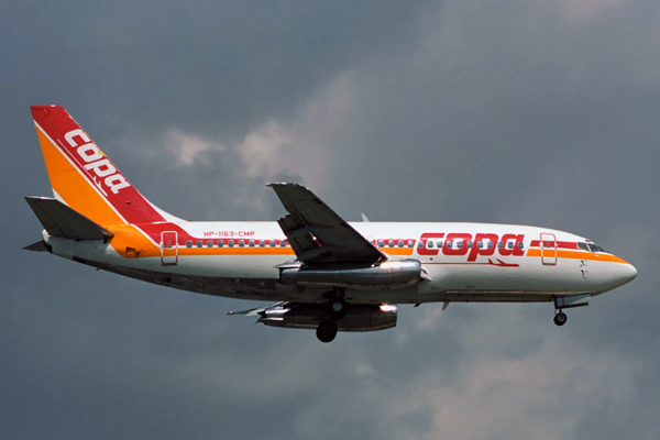 COPA BOEING 737 200 MIA RF 323 34.jpg