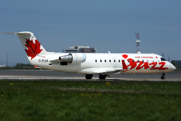 AIR CANADA JAZZ CANADAIR CRJ YYZ RF 5KA0210.jpg
