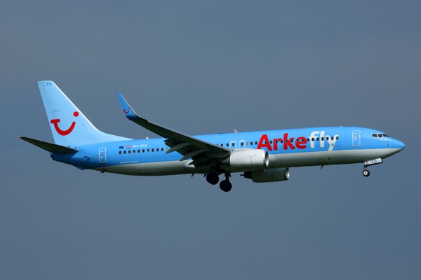 ARKEFLY BOEING 737 800 AMS RF 5K5A0293.jpg