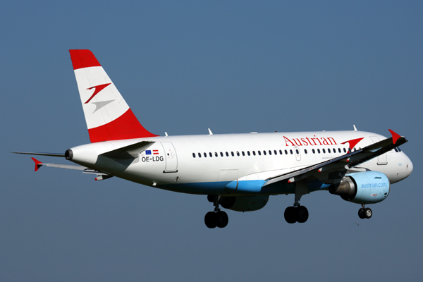 AUSTRIAN AIRBUS A319 AMS RF 5K5A1812.jpg