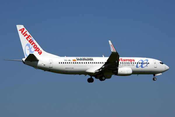 AIR EUROPA BOEING 737 800 AMS RF 5K5A1902.jpg