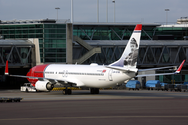 NORWEGIAN BOEING 737 800 AMS RF 5K5A1583.jpg