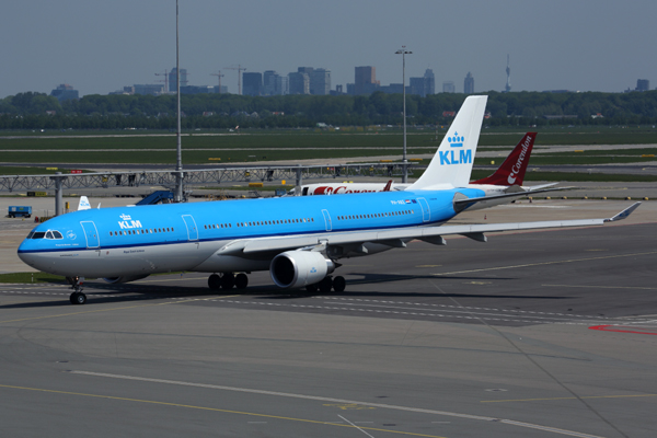 KLM AIRBUS A330 300 AMS RF 5K5A2373.jpg