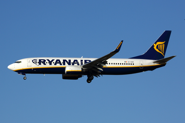 RYANAIR BOEING 737 800 MAD RF 5K5A1488.jpg