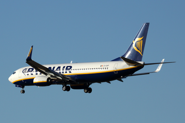 RYANAIR BOEING 737 800 MAD RF 5K5A1494.jpg