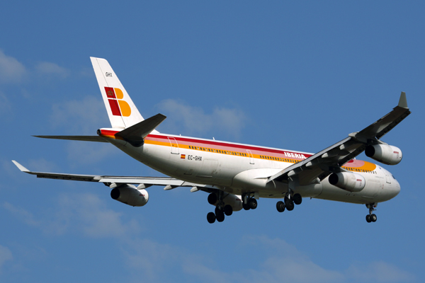 IBERIA AIRBUS A340 300 MAD RF 5K5A1519.jpg